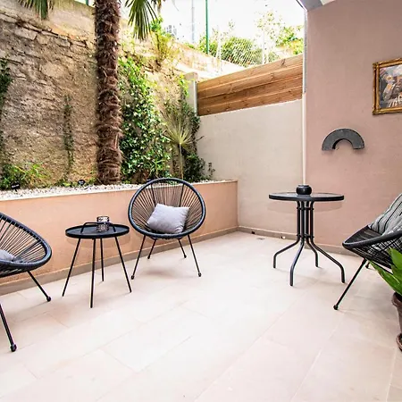 Nina Colosseum Apartment Pula